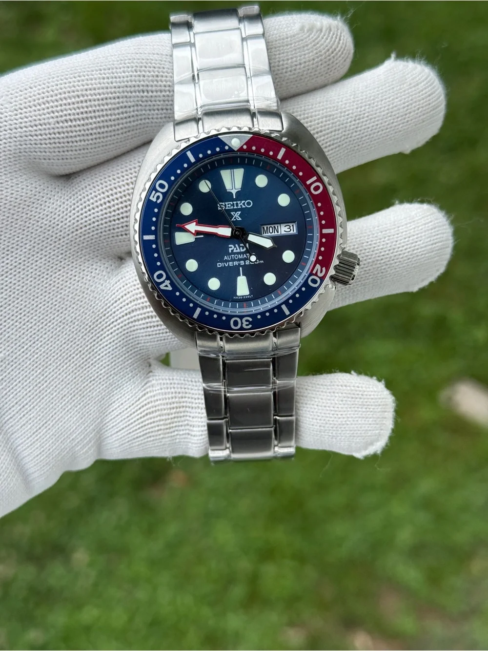 Seiko Prospex PADI Automatic Diver Watch - Blue/Red Bezel 45’mm blue dial Mens